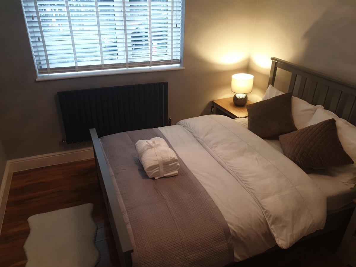 Arsenal Highbury & Islington Beautifully Presented Bed & Breakfast ลอนดอน ภายนอก รูปภาพ